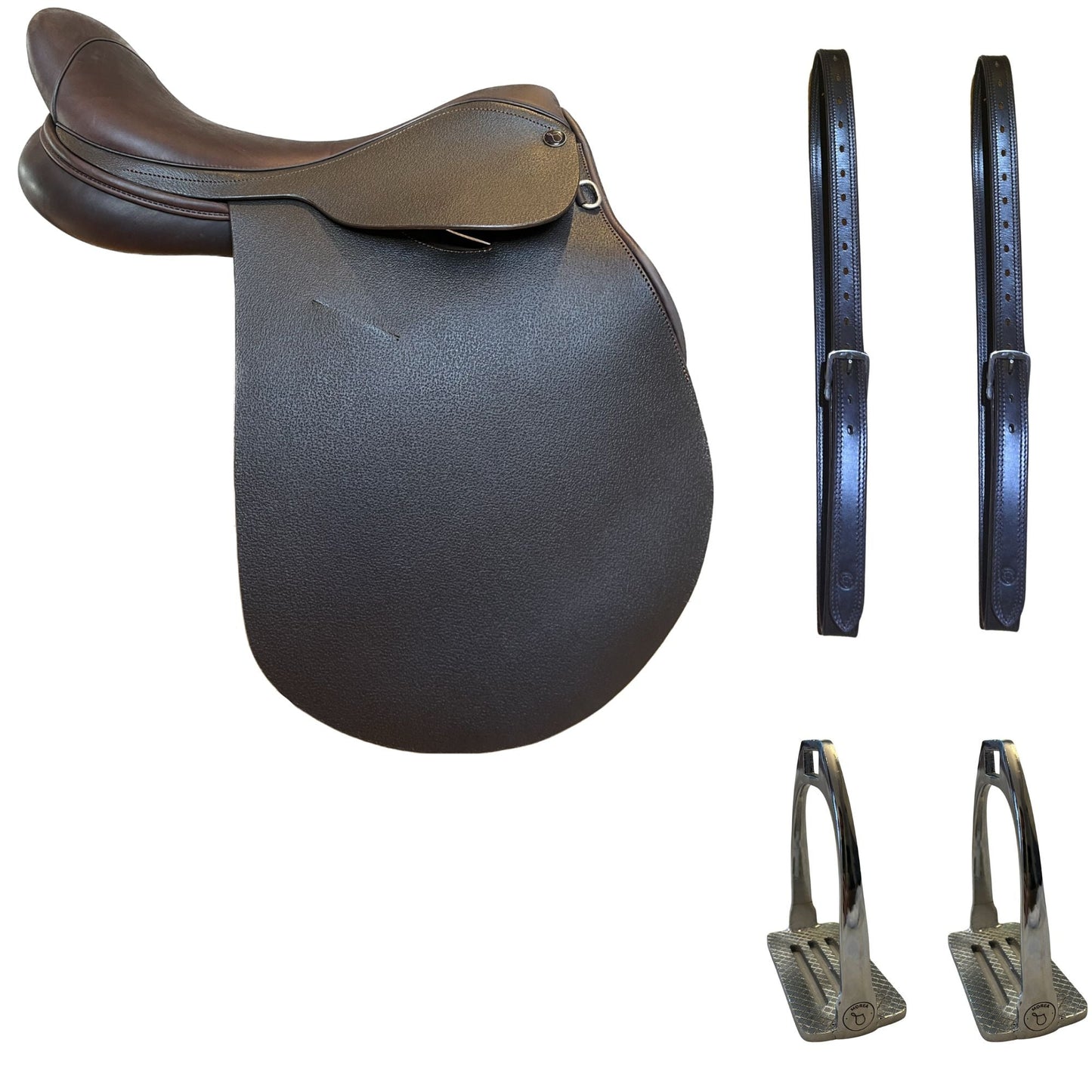 Aiti Polo saddle bundle with reinforced stirrup leathers and 4 bar stirrups iron. Handcrafted in Argentina. Customizable.